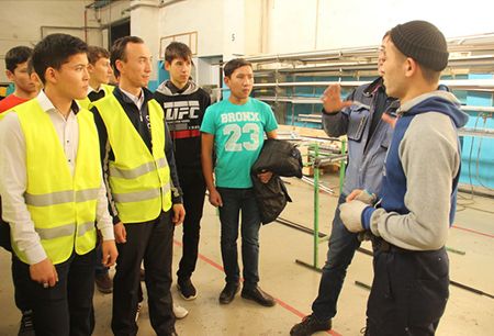 Студенты Строительно-технического колледжа посетили предприятие "Алкон+"