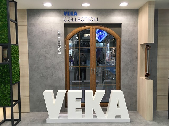 В первый день выставки MosBuild 2019 компания VEKA презентовала самый большой стенд 