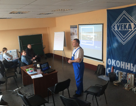 Компания VEKA провела тренинг по монтажу СПК для дилеров "ЗСК "Квалитет"